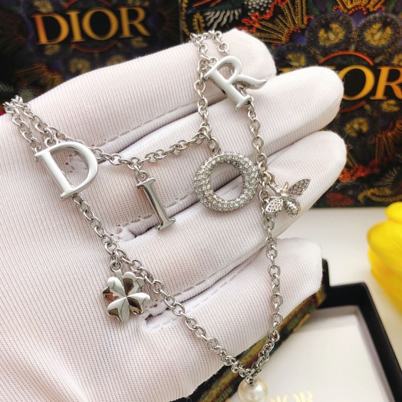 chr1st1an D10r necklaces